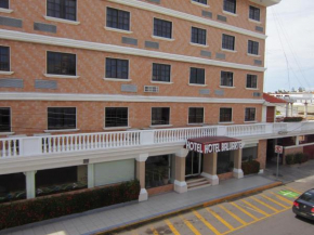  Hotel Baluarte  Веракрус